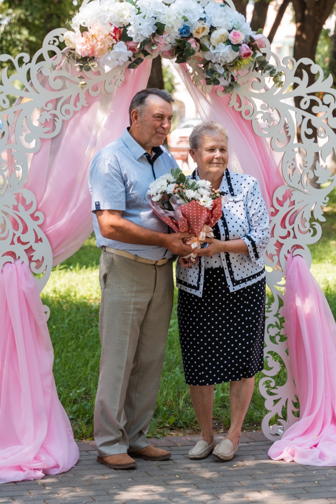 В Тверской области 19 семейных пар получили медали «За любовь и верность»