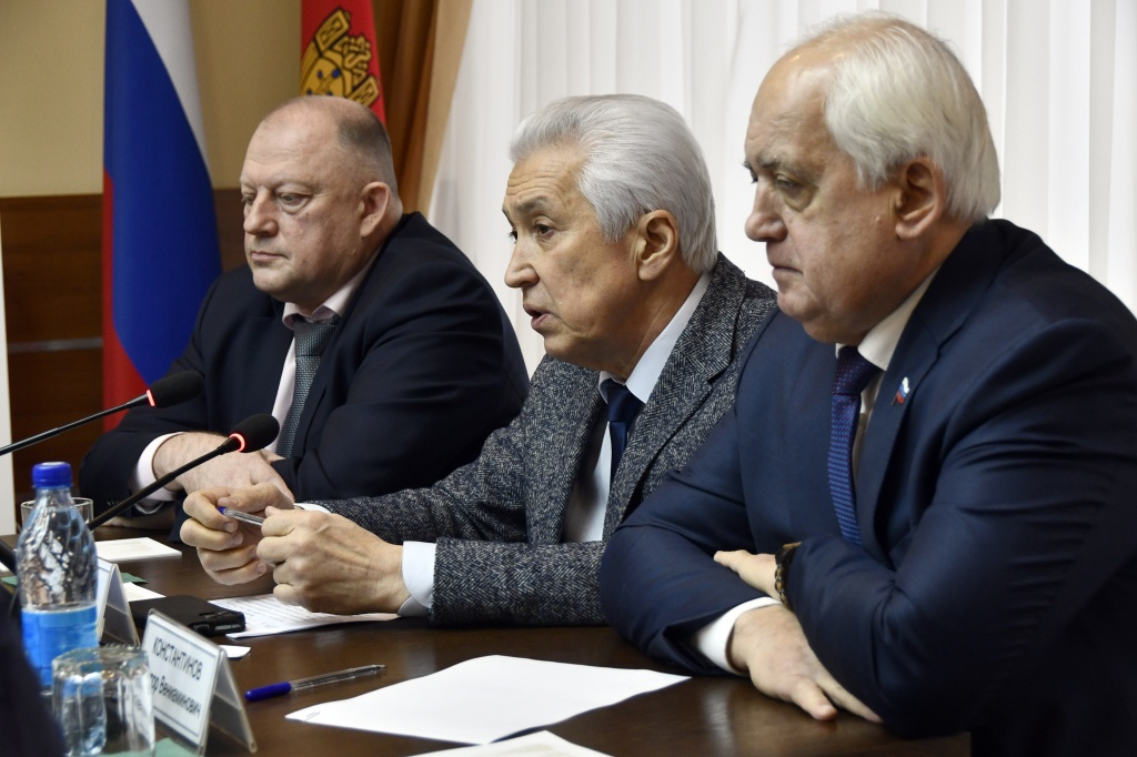 В Твери депутат Владимир Васильев будет работать с ЗС региона в новом формате
