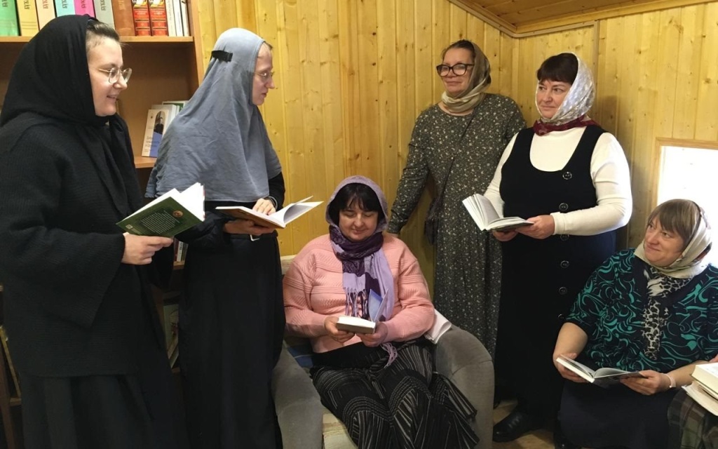 В монастыре под Тверью открылась библиотека для прихожан
