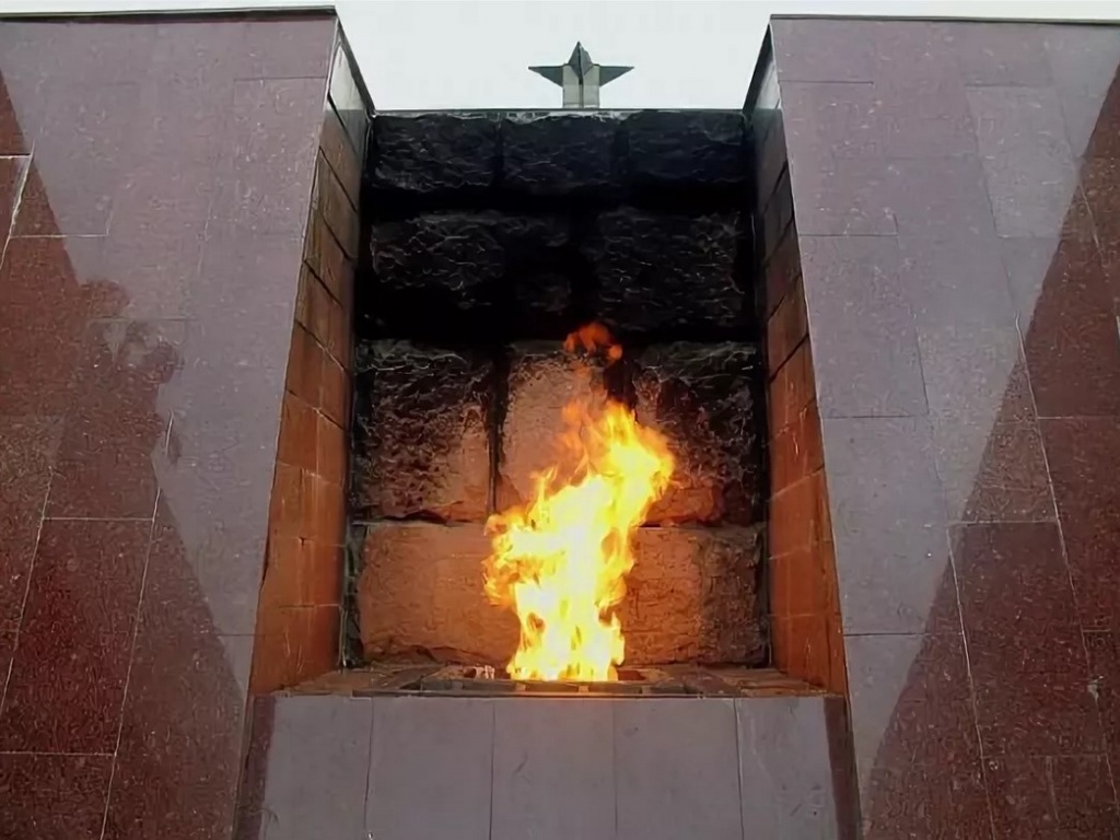 «Тверь в лицах» расскажет о ветеране Сергее Лоскутове, который зажёг Вечный огонь у обелиска Победы