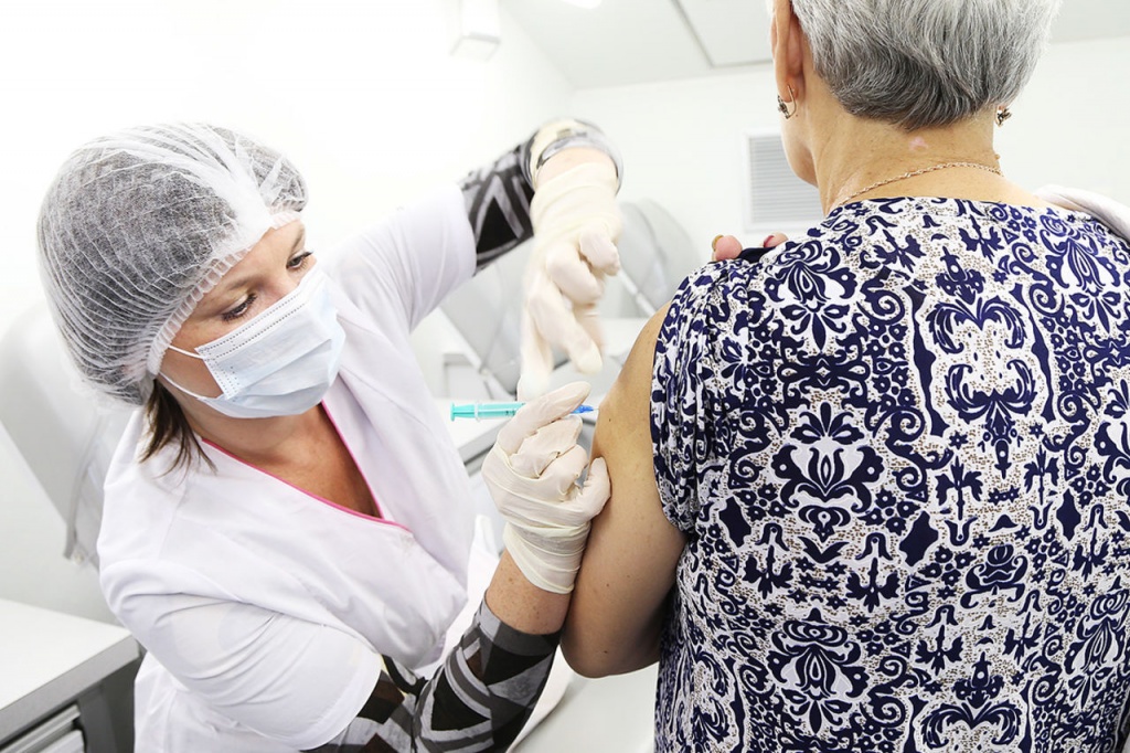 В Тверской области больше половины вакцинированных – люди старше 60 лет