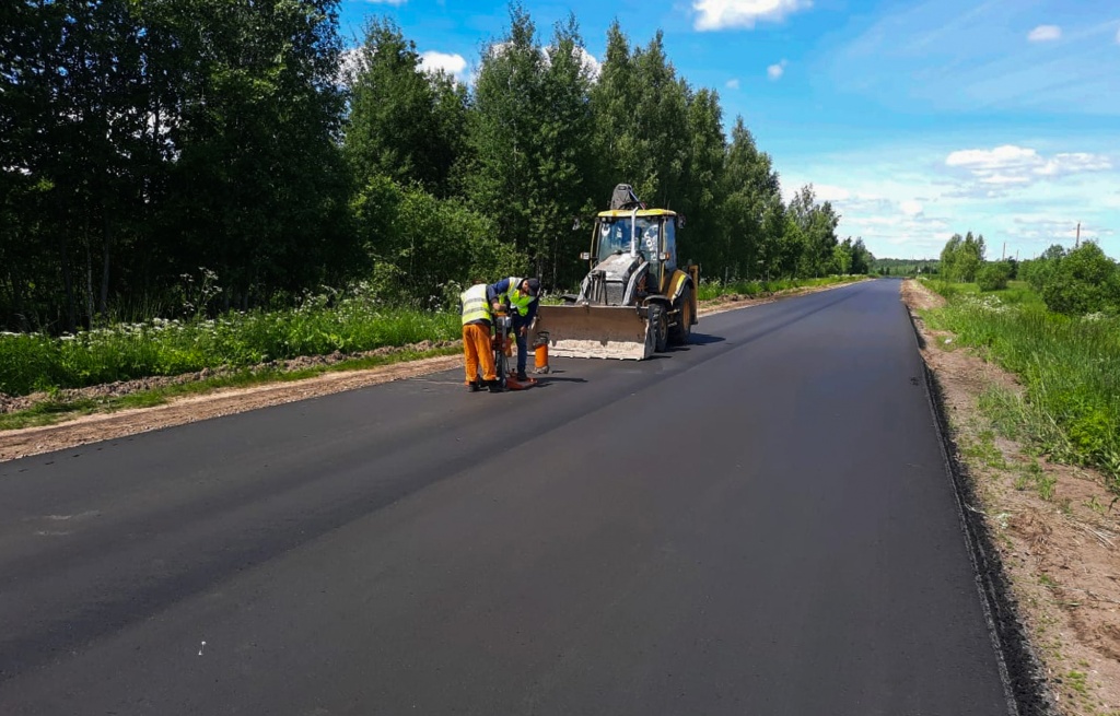 В Тверской области идет ремонт 27 км двух участков дороги от Дубны до Гориц