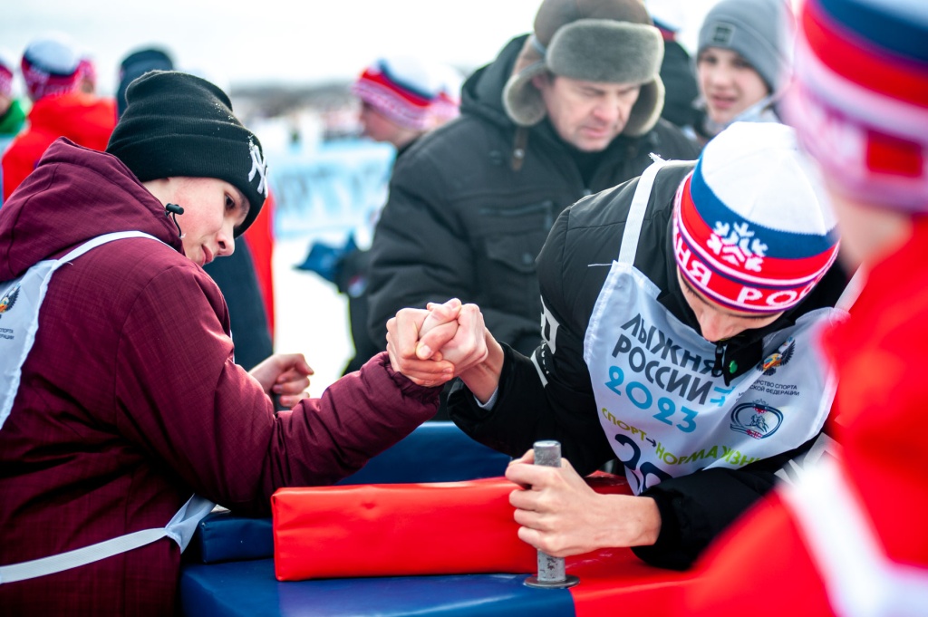 В Твери прошёл региональный этап Всероссийской гонки «Лыжня России-2023»