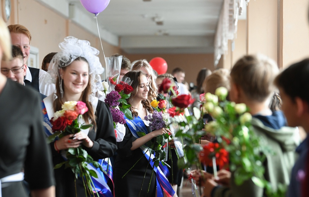 В Тверской области сегодня для выпускников звучат «Последние звонки», завтра – экзамены