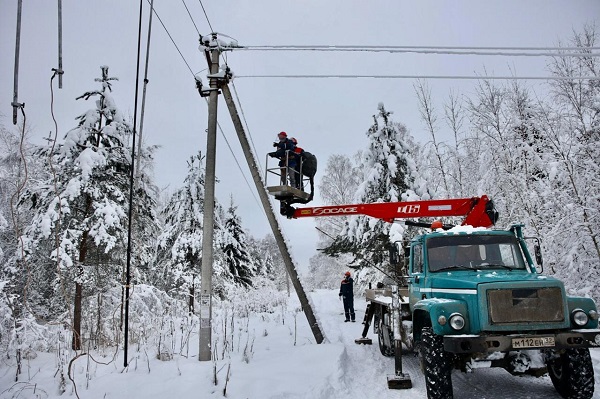 В Тверской области оперативно восстанавливают электросети