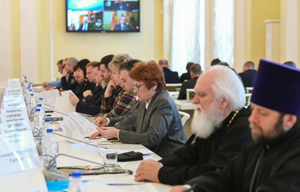 В ночь на Пасху 230 храмов Тверской области будут охранять наряды полиции