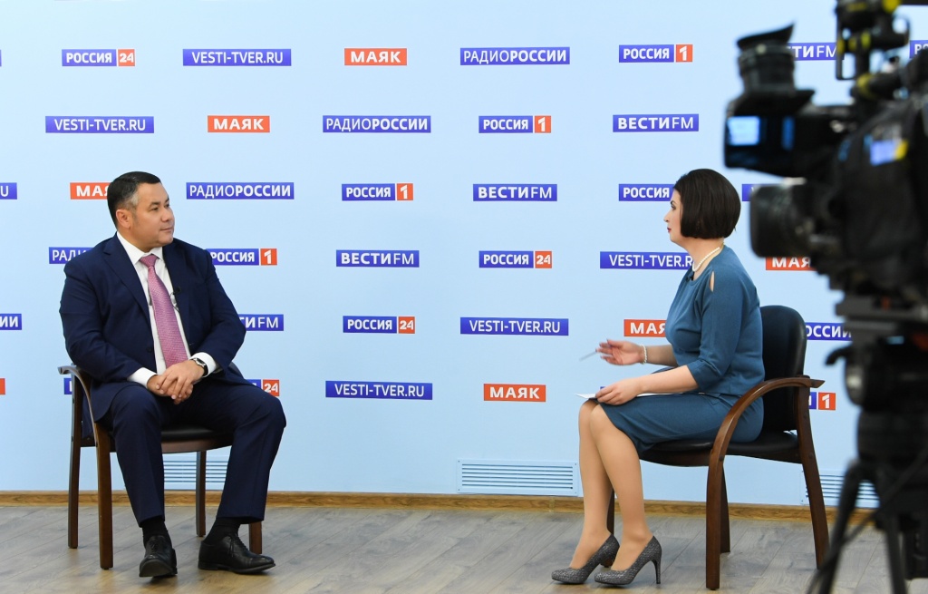 В прямом эфире телеканала Россия-24 губернатор объявил об ужесточении контроля за соблюдением масочного режима