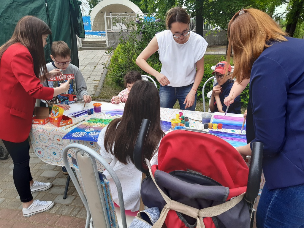 В Тверском городском саду организация «Дети-ангелы» отметила свое 6-летие 