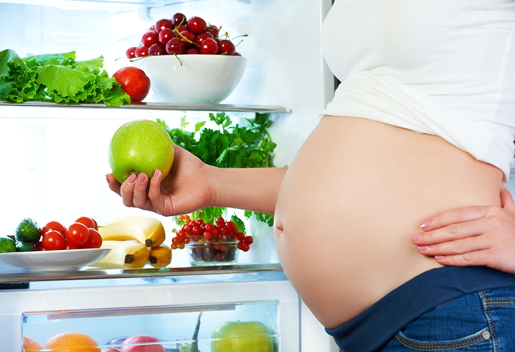 В Тверской области беременные женщины получают выплаты на питание