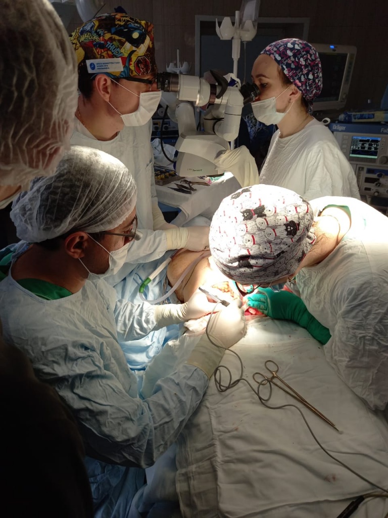 В Тверском онкодиспансере впервые реконструировали грудь пациентке