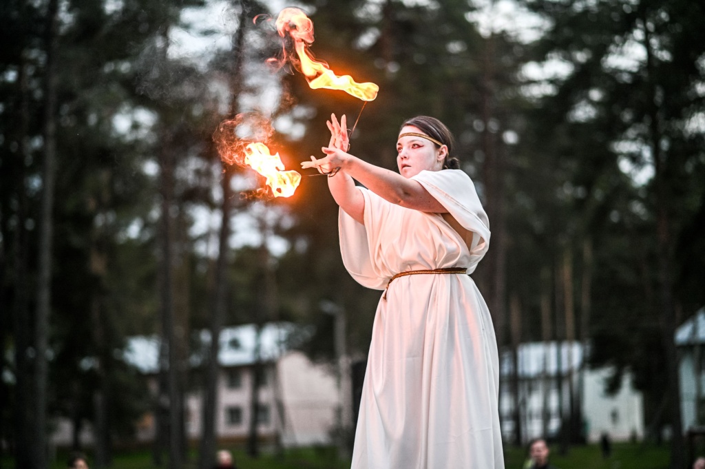 В Твери состоялся первый фестиваль огненных искусств «В ритме огня»