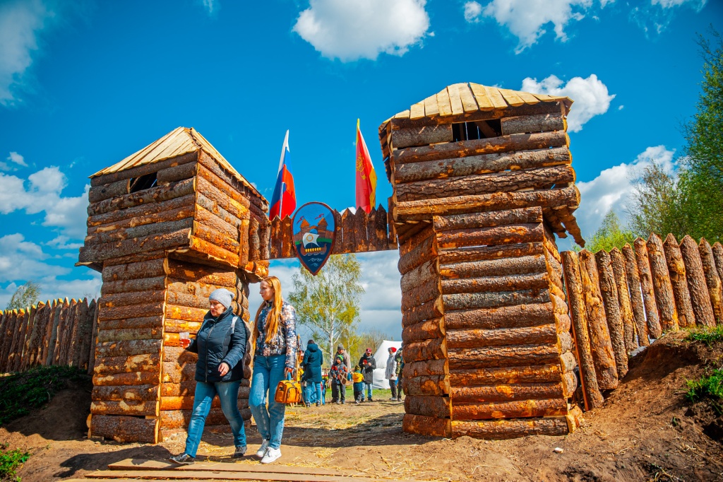 В Твери прошёл фестиваль исторической реконструкции «Тверская застава-2023»