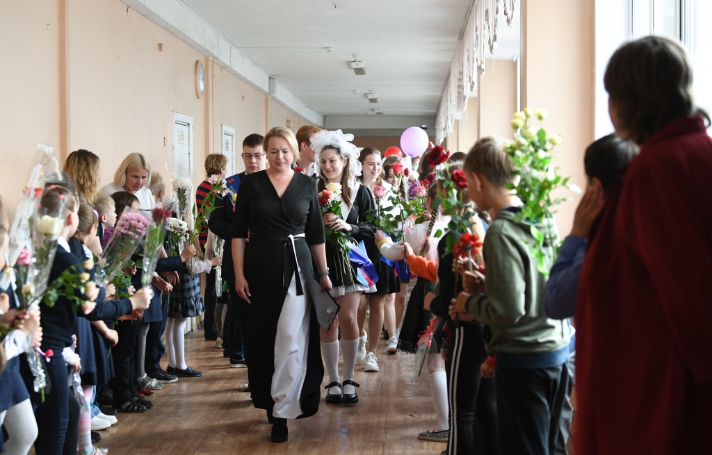 В Тверской области сегодня для выпускников звучат «Последние звонки», завтра – экзамены