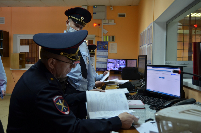 В Тверской области генерал Пырх проверил работу полиции в районах
