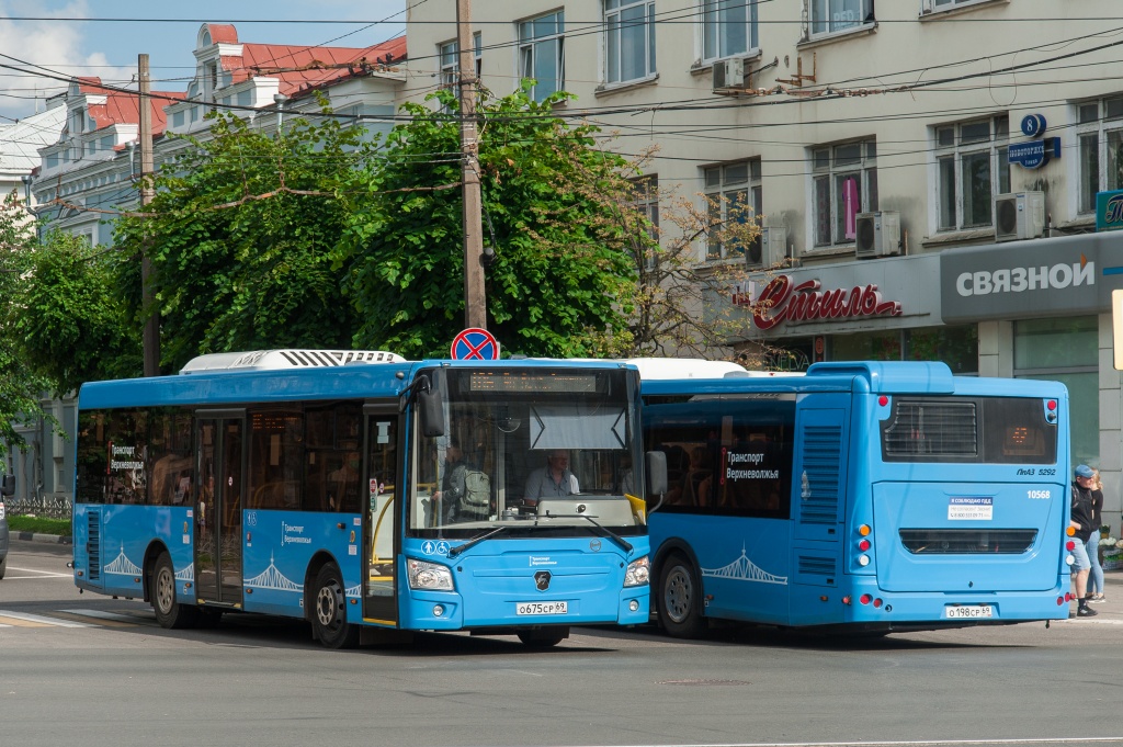В Твери определили самые популярные автобусные маршруты лета