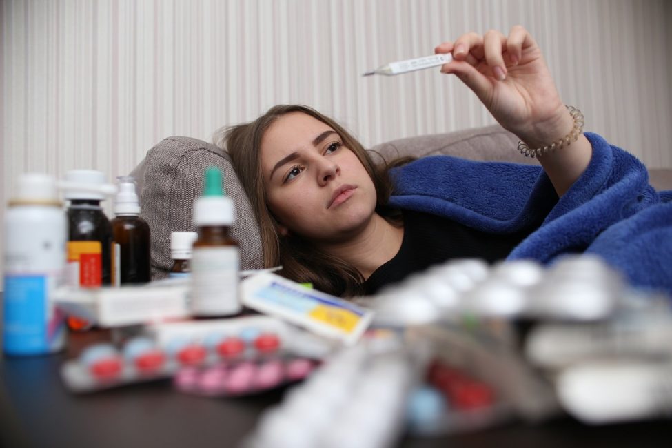 Жителям Тверской области напомнили, как отличить грипп от сезонных ОРВИ