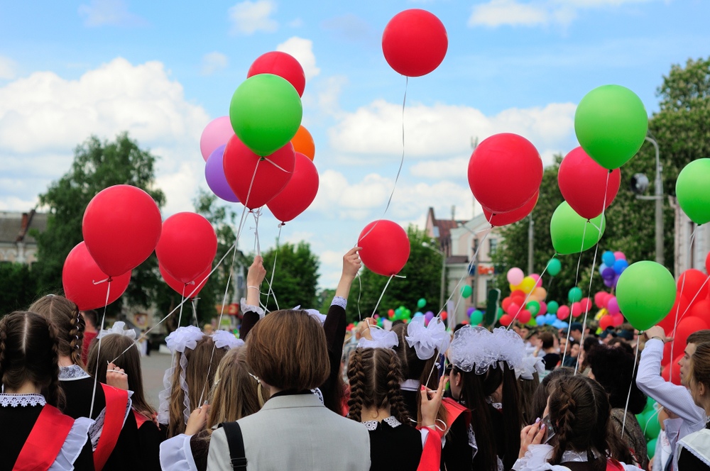 Губернатор Тверской области поздравил выпускников с окончанием школы