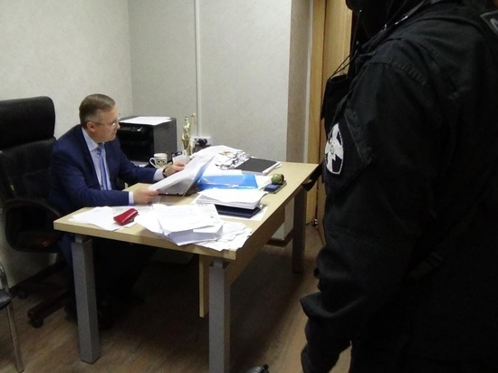 В Твери известный адвокат арестован по делу о махинациях с уборкой в вузе