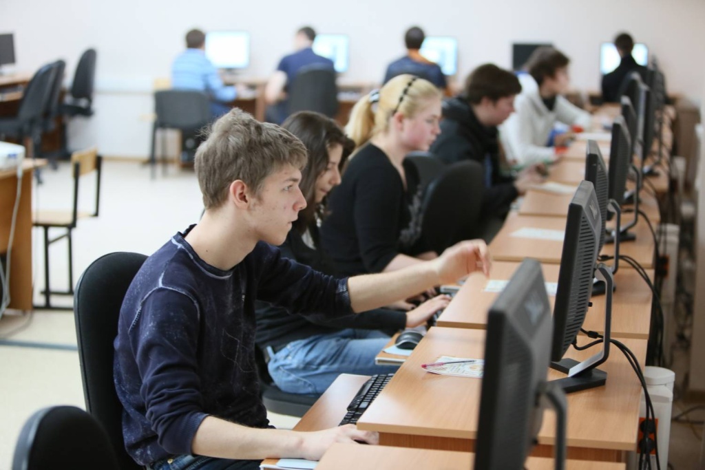 В Тверской области свыше 5 000 учеников заявили об участии в турнире «Лига Знаний: школы и колледжи»