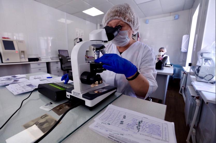 В Твери тест на коронавирус можно сдать за 2,5 тысячи рублей